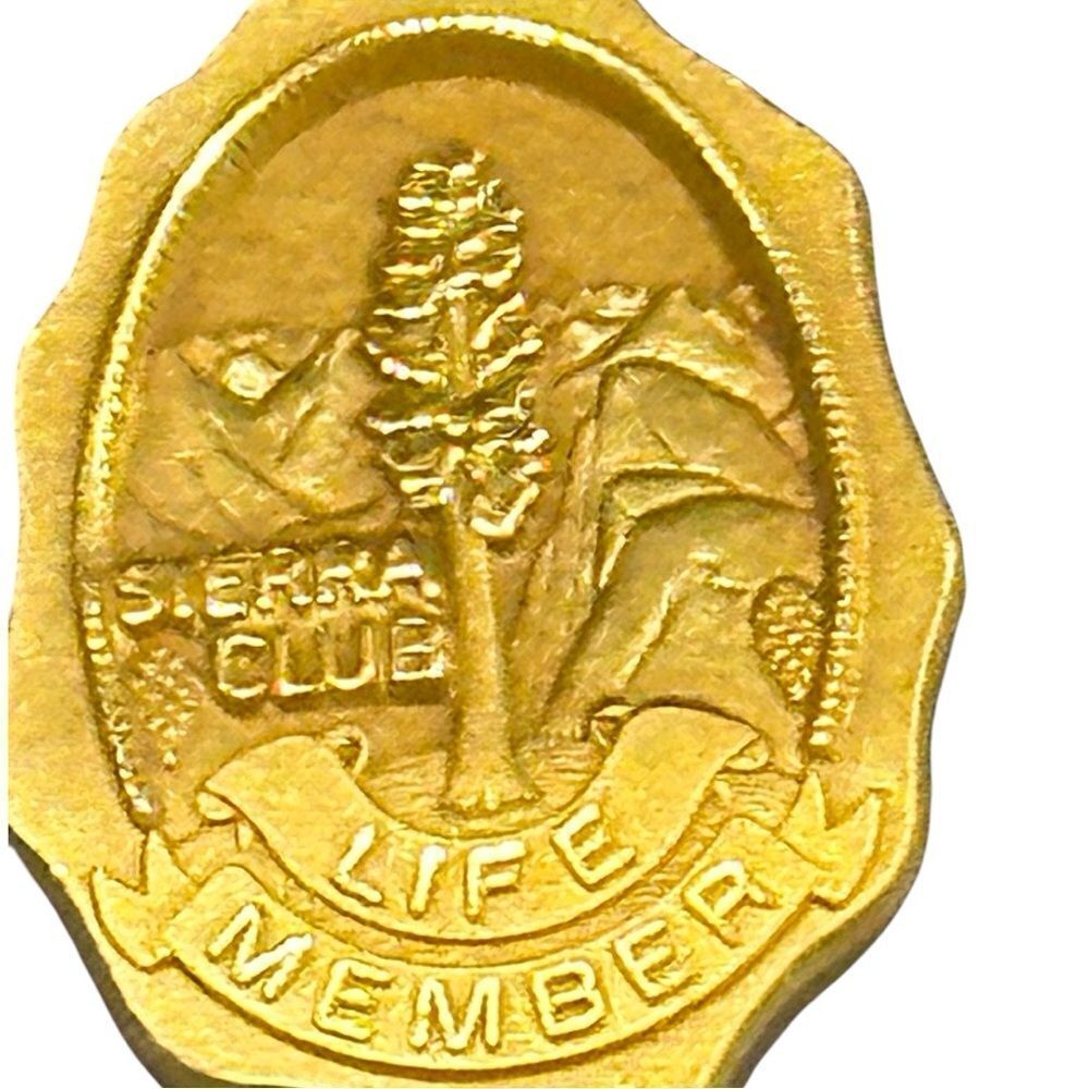 Sierra Club Gold Life Member Pin